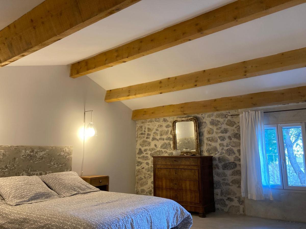 De 12 Personnes Au Coeur D'un Domaine Viticole Holiday home